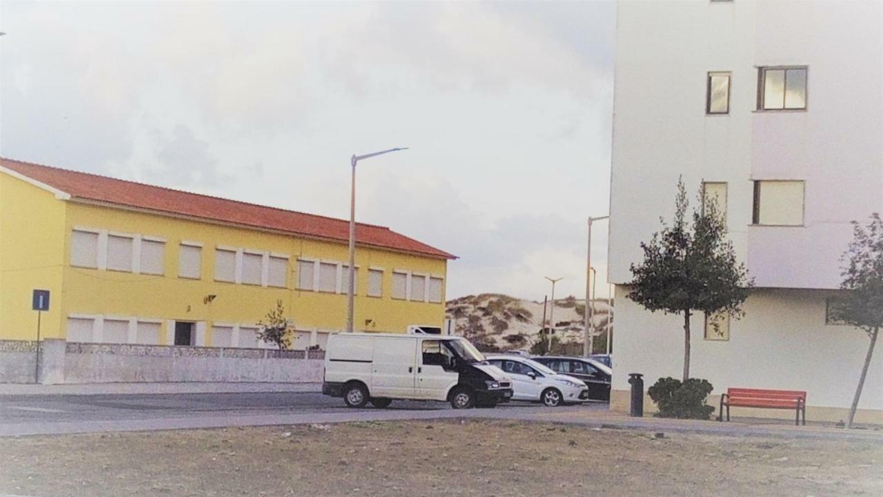 Ferienwohnung Casa Da Praia De Peniche Exterior foto